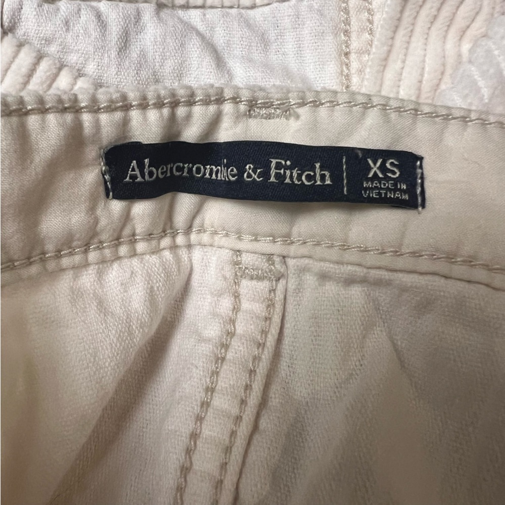 Abercrombie & Fitch Ivory Button-Front Corduroy mini Skirt size X small - Picture 10 of 10